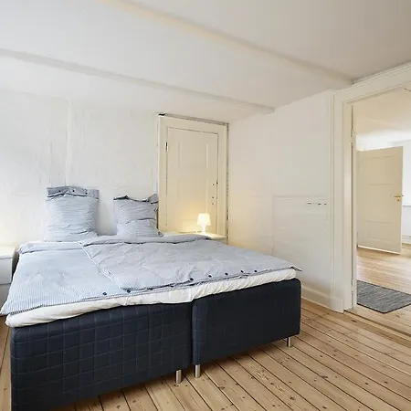 Gammel Mont Apartman *
